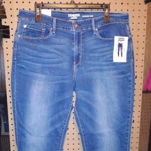 NWT - LEVI'S DENIZEN JEANS SLIM/STRETCH - SIZE 16L